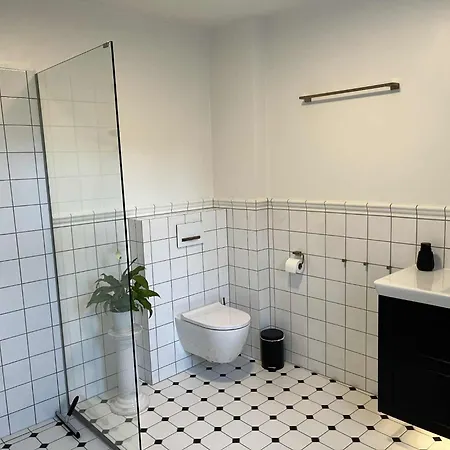 Appartement Lovely In Charming Town House