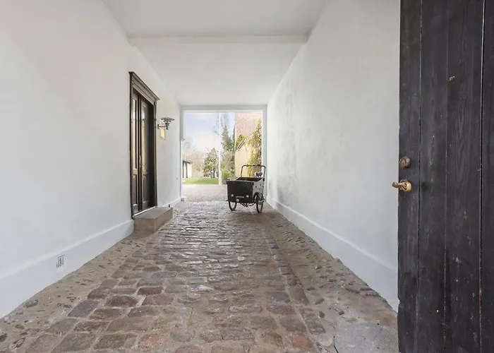 Lovely In Charming Town House * Assens