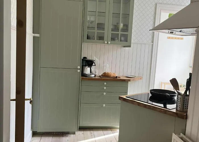 Lovely In Charming Town House Appartement